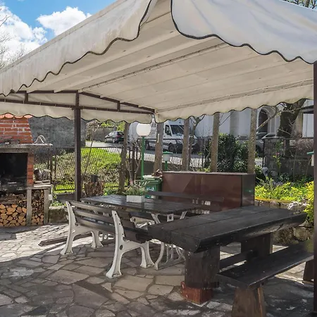 2 Bedroom Stunning In