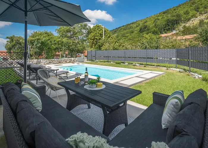 Сasa de vacaciones 2 Bedroom Stunning In