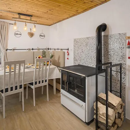 Prázdninový dům 2 Bedroom Stunning In *